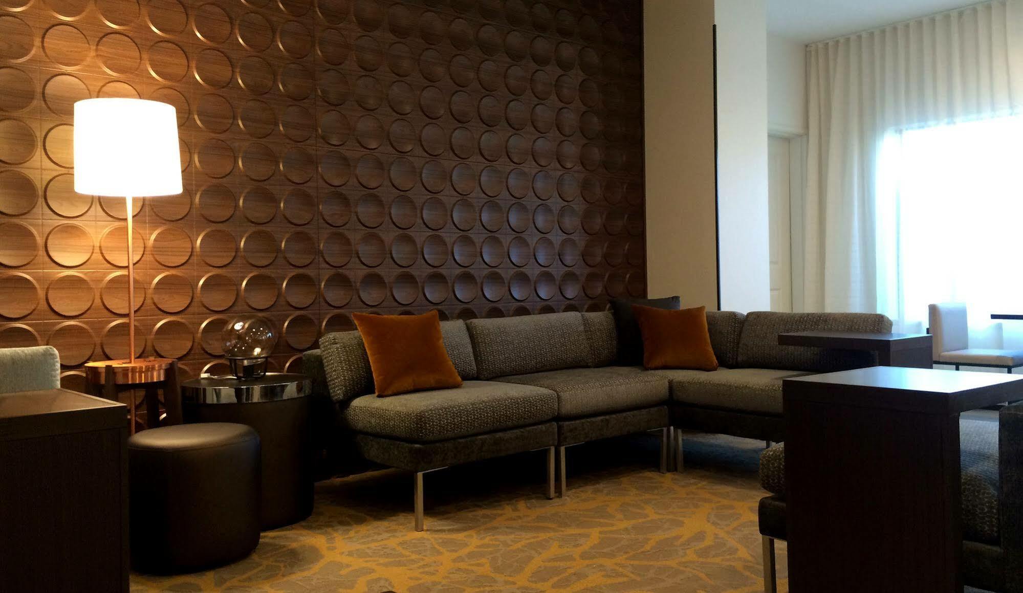 Wingate By Wyndham Sidney Hotel Exterior foto